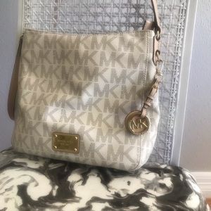 Michael Kors Crossbody Purse